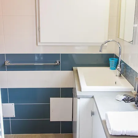 Domus Cephaledium شقة *