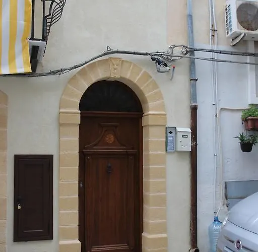 Apartment Domus Cephaledium *